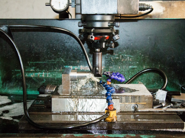 英吉切削液加工現(xiàn)場