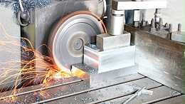 英吉潤(rùn)滑油成為輝方模具長(zhǎng)期定點(diǎn)供應(yīng)商！