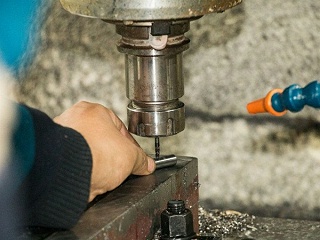 乳化液與銅拉絲液的區(qū)別？